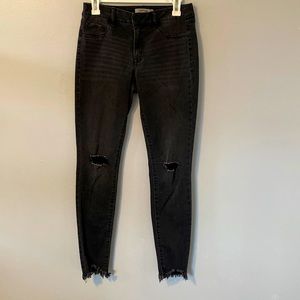 Refuge size 6 black skinny jeans